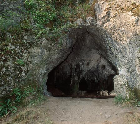 Goat's Hole Cave, Gower
